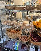 The Earth Café & Deli